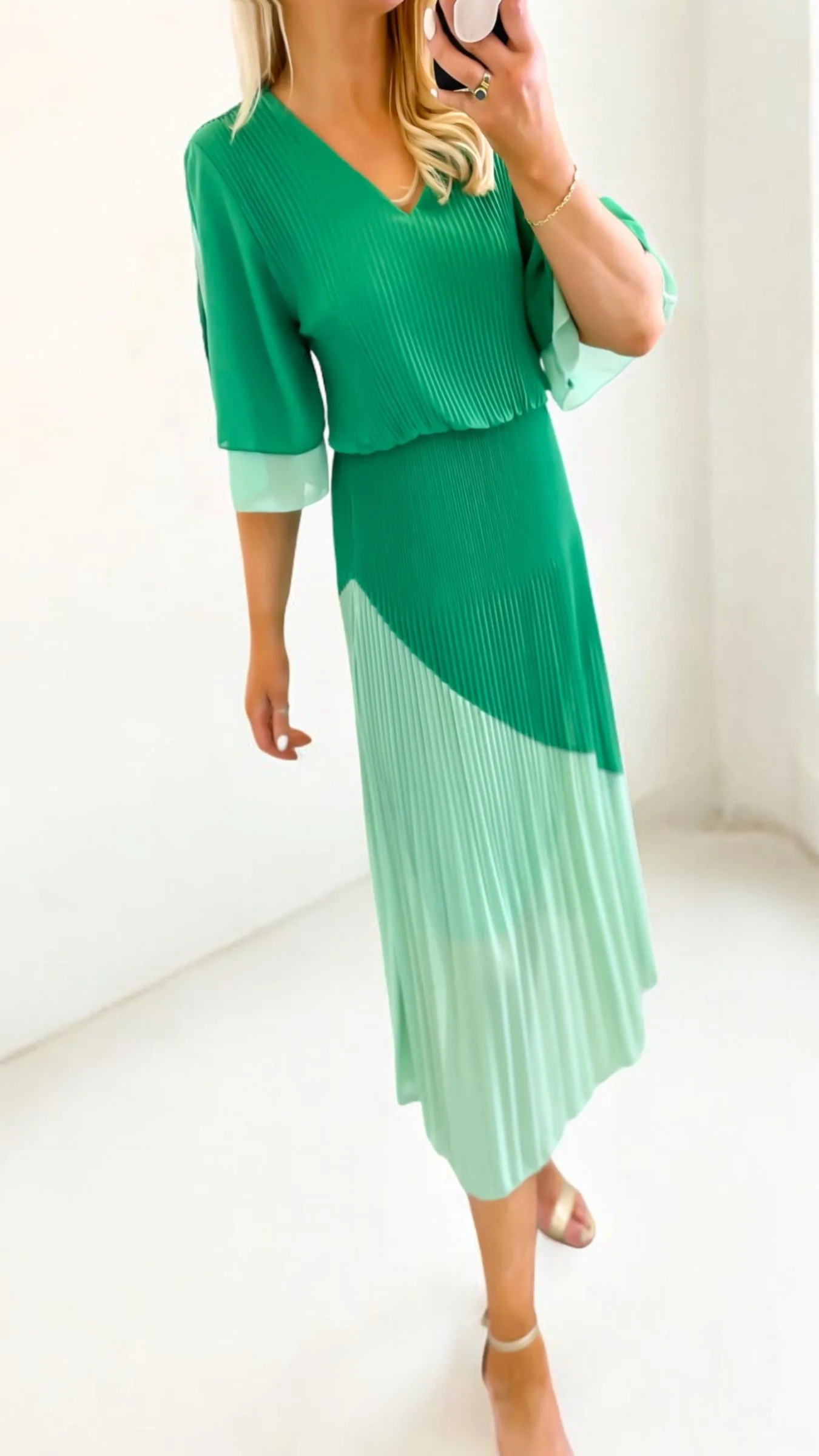 A1741 Cosima Green Loose Top Dress