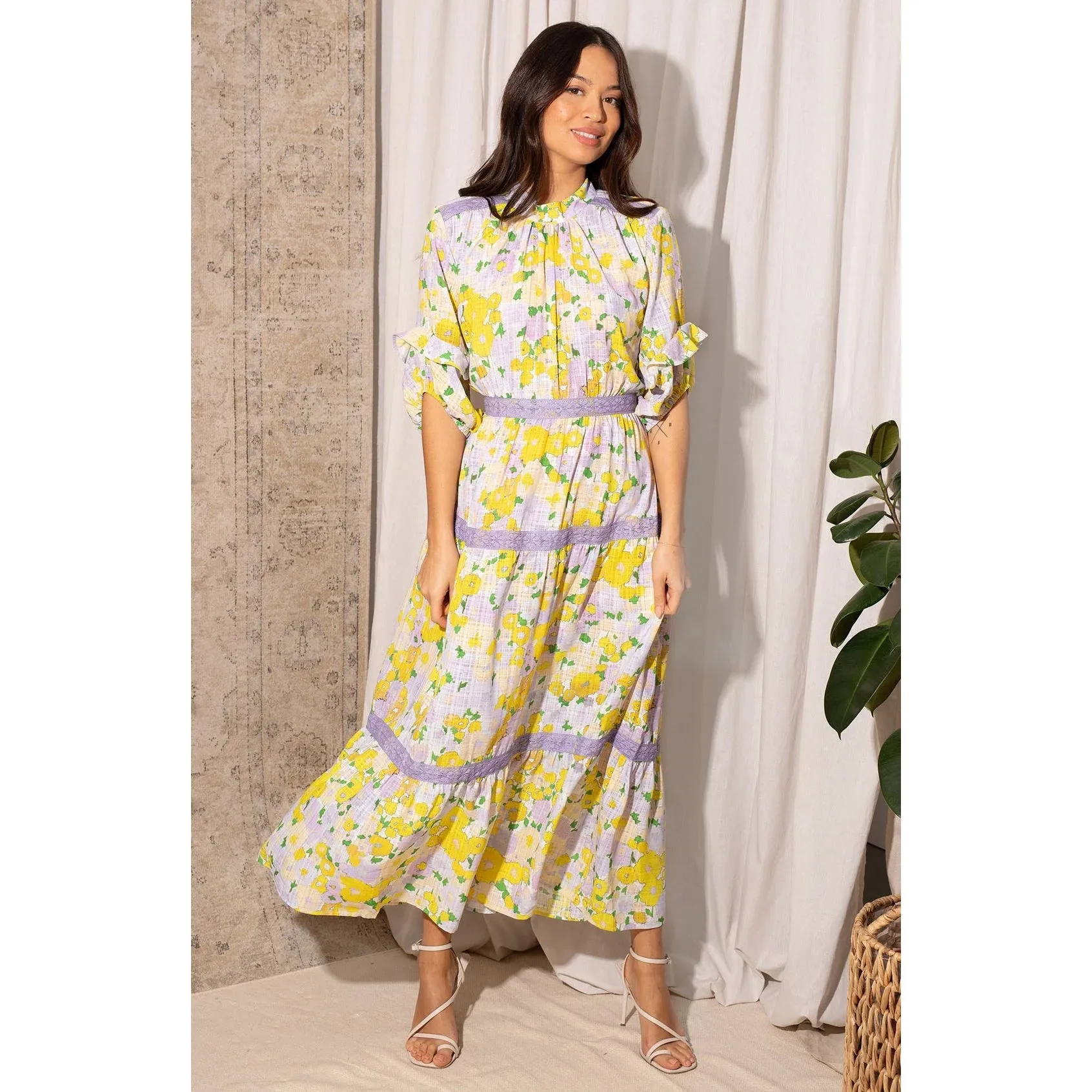 Hope & Ivy White & Yellow Floral Check Print High Neck Blouson Sleeve Maxi Dress