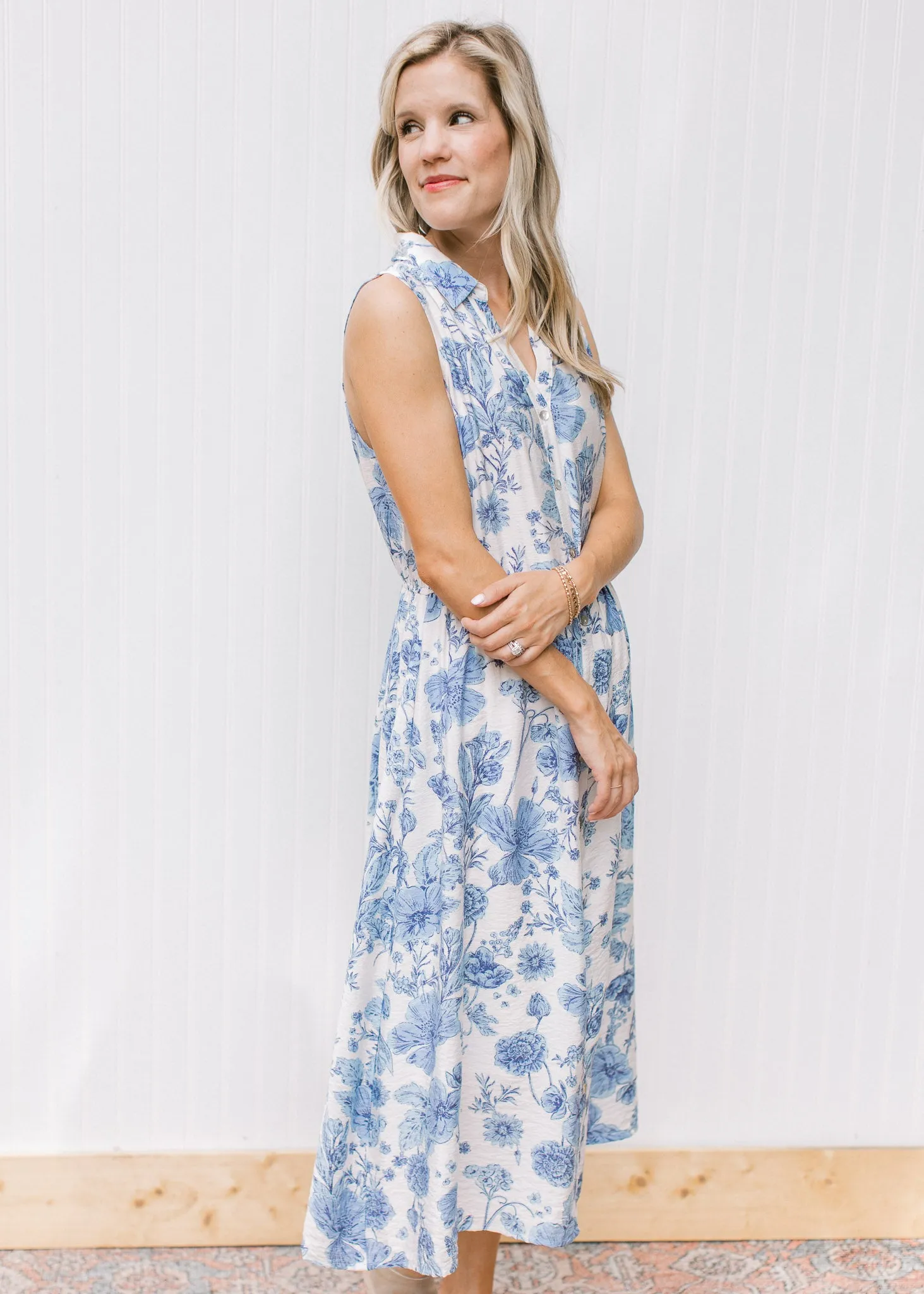 X Blue White Floral Sleeveless Midi Dress